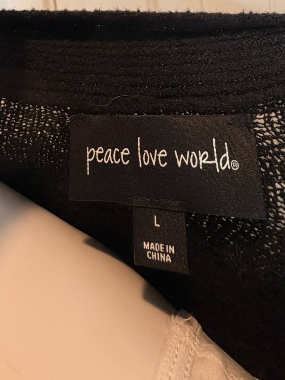 Peace Love World Cozy Fringe Open Front Cardigan Sweater Black & Ivory Large - Picture 4 of 6